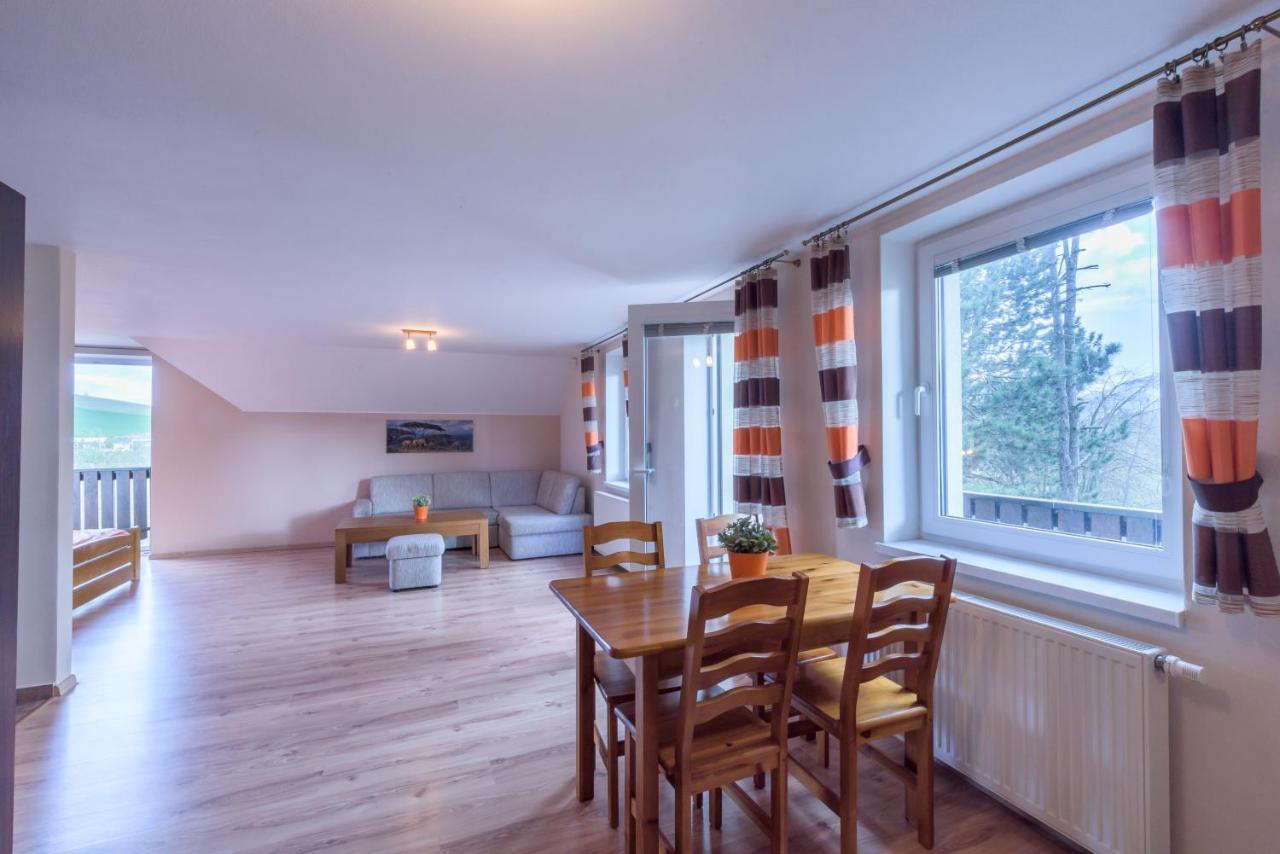 Apartmany Raztoky Liptovský Mikuláš Dış mekan fotoğraf